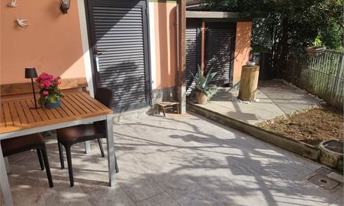 2 locali  indipendente in Vendita a San Maurizio - Cologno Monzese (MI)