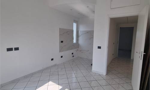 2 locali in Vendita a Cologno Monzese (MI) 